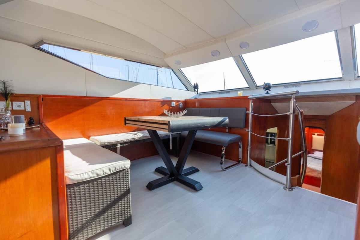 Yacht Evasion La Rochelle - Bateau Insolite Luaran gambar